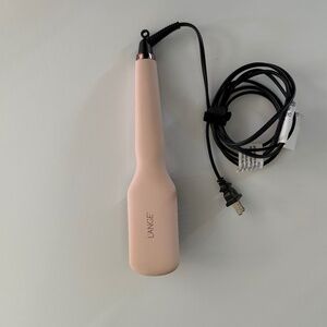 Lange Le Vite straightening brush